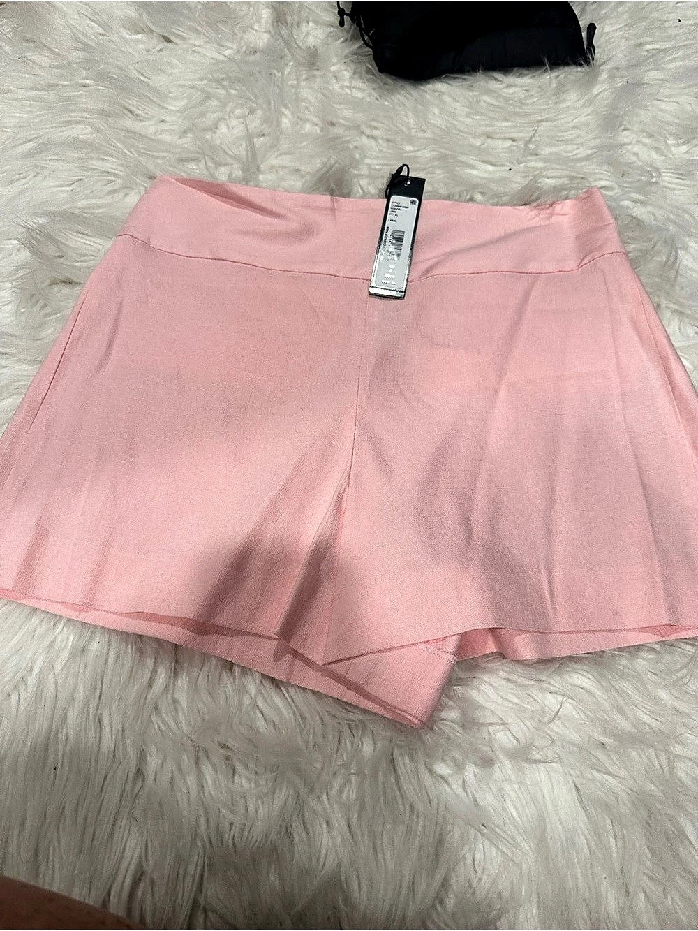 Alice and Olivia  High Waist Pink Shorts Size 2 NWT
